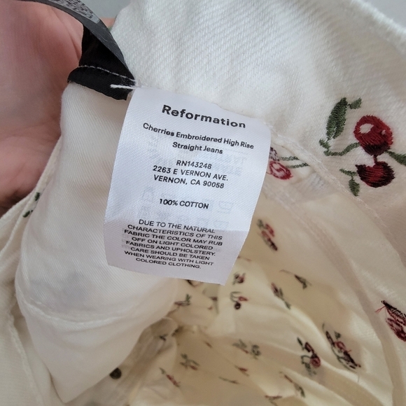 Reformation Cherries Embroidered High Rise Straight Jeans size 24 NWT - Picture 9 of 11